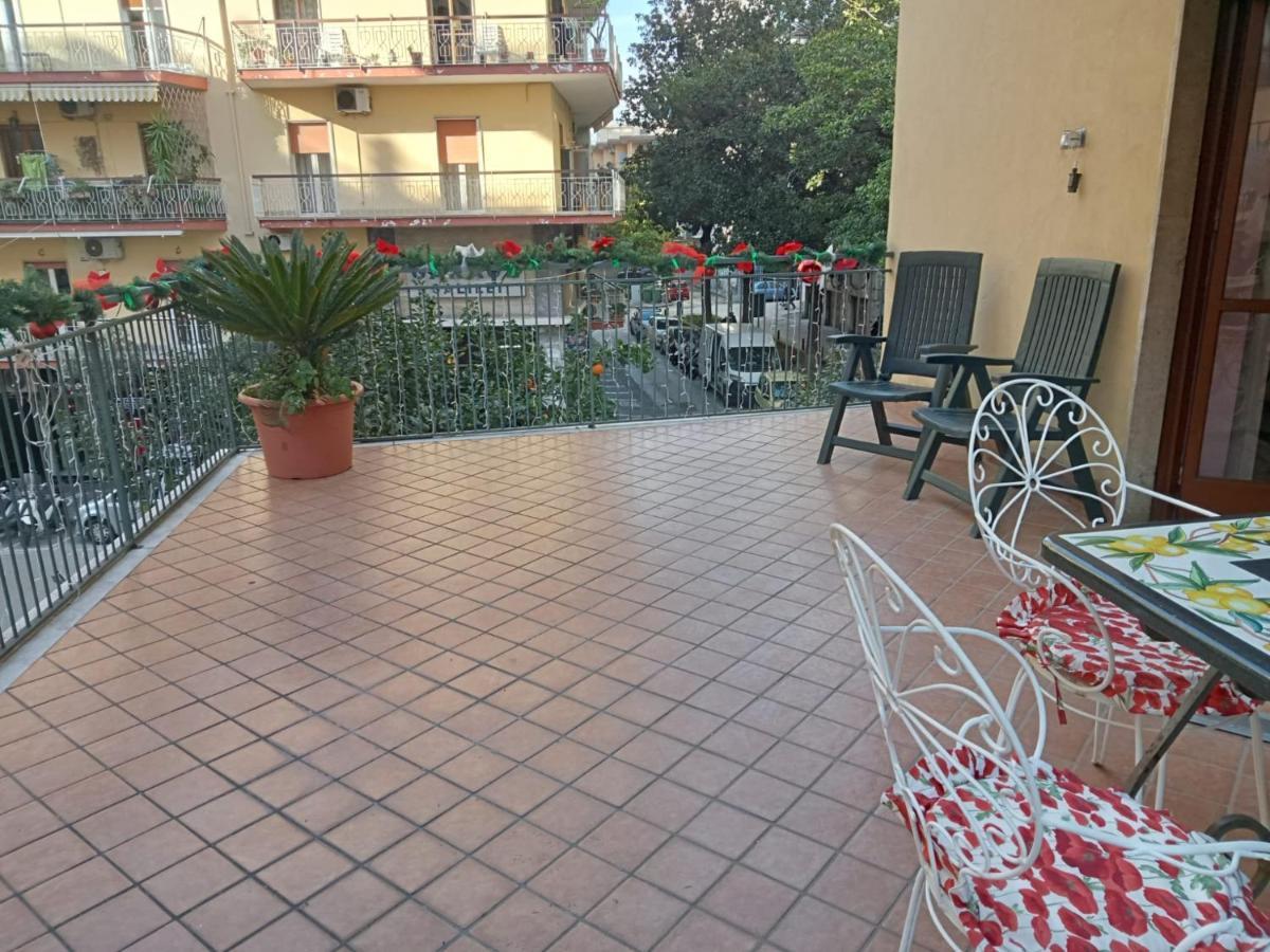 La Terrazza Di Monica & Teresa Bed and Breakfast Portici Eksteriør billede