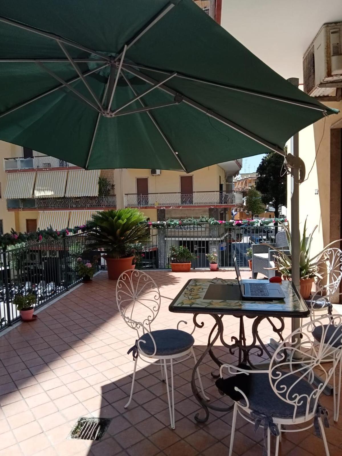 La Terrazza Di Monica & Teresa Bed and Breakfast Portici Eksteriør billede