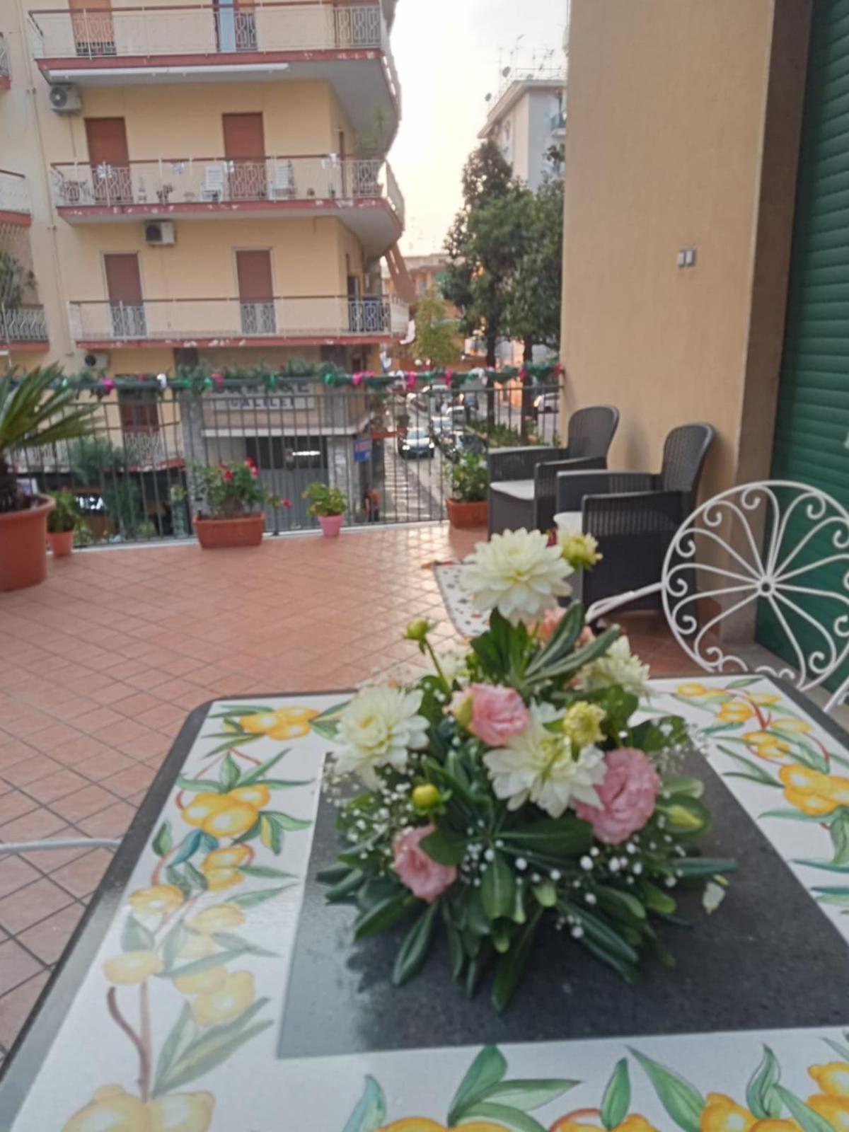 La Terrazza Di Monica & Teresa Bed and Breakfast Portici Eksteriør billede